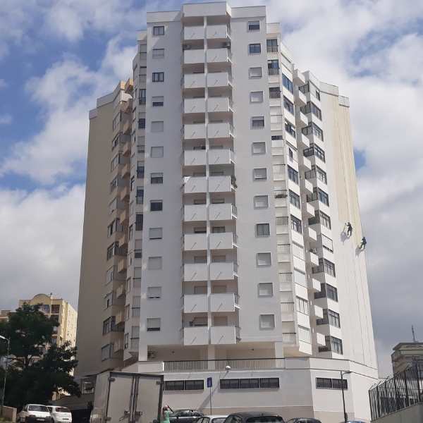 Reparação e impermeabilização de fachadas. Edifício Concorde. Lisboa